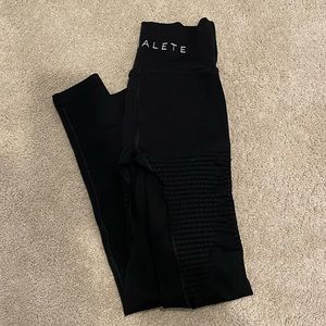 Alphalete Halo Leggings